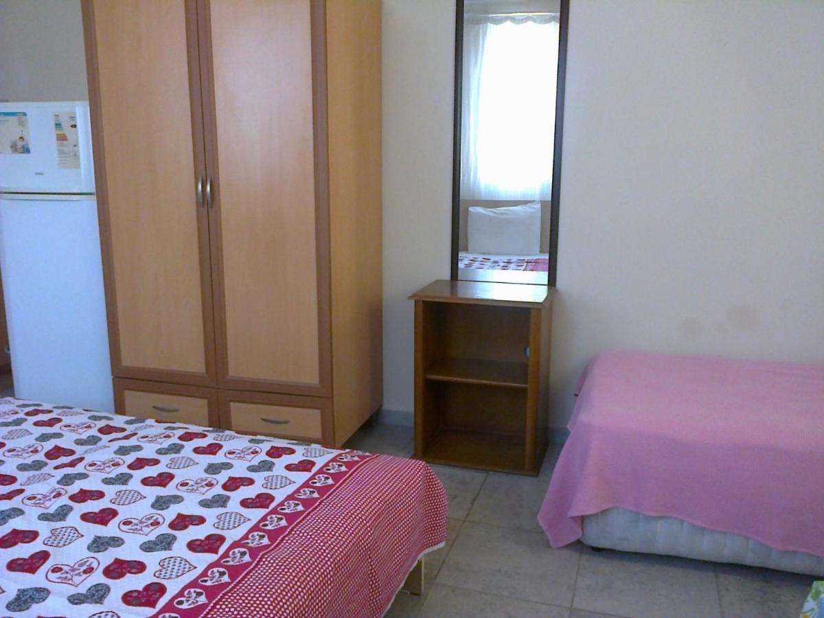 Cizmeci Apart Hotel Çeşme Kamer foto